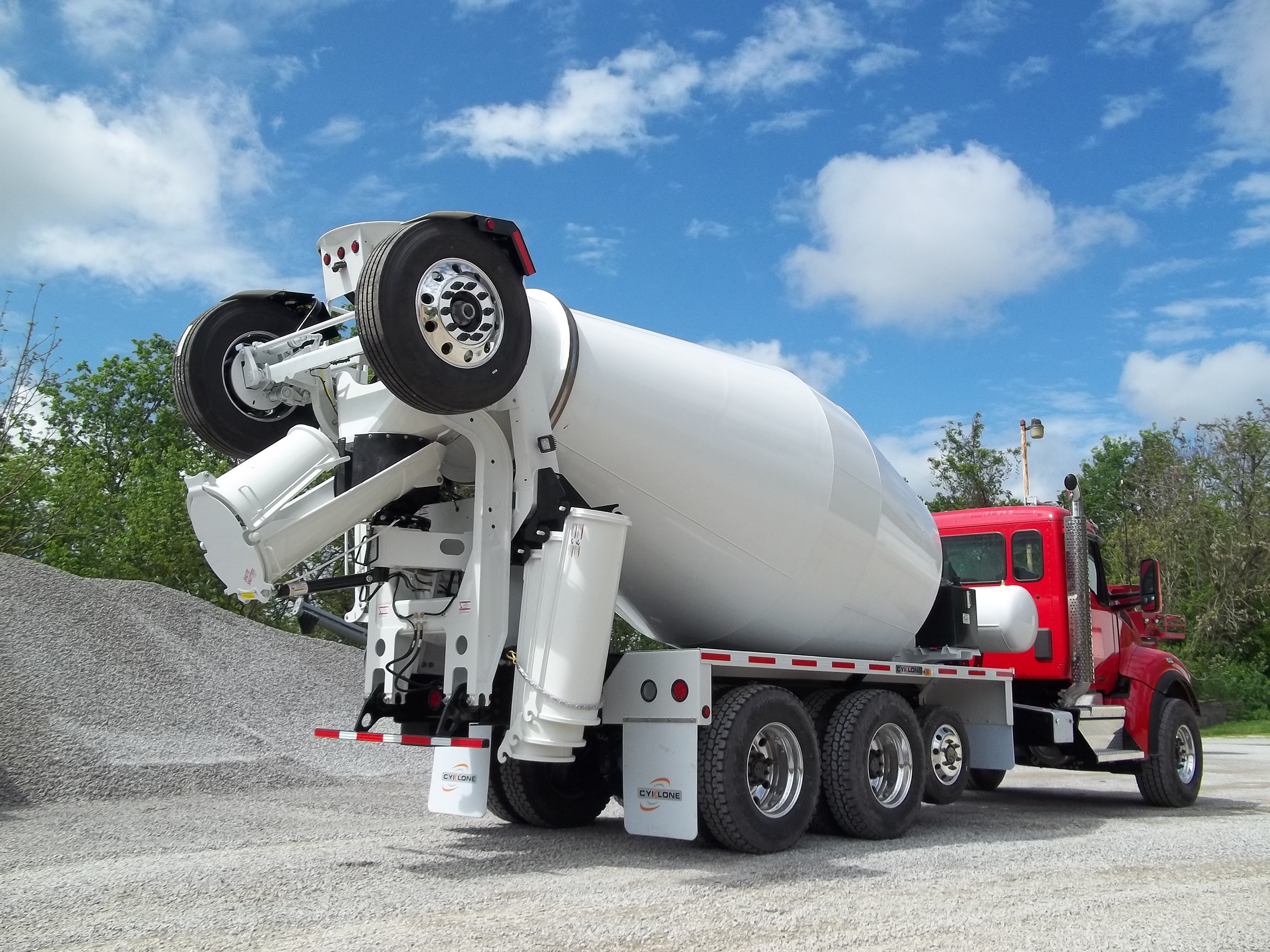 Continental ready-mix concrete mixer truck